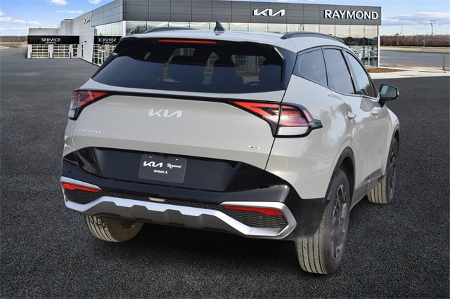 Certified 2023 Kia Sportage SX image 3