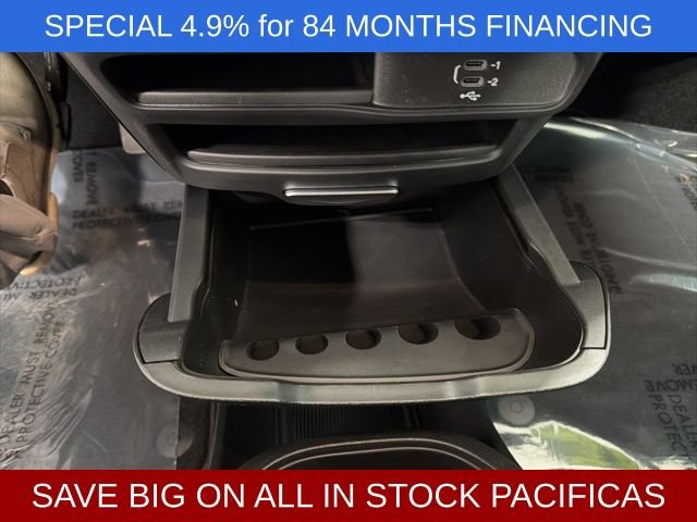 New 2026 Chrysler Pacifica Select w/ S Appearance Package image 17