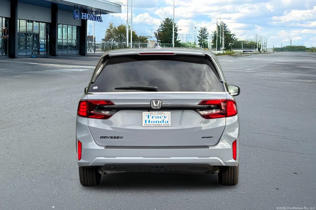 Used 2026 Honda Odyssey Sport-L image 7