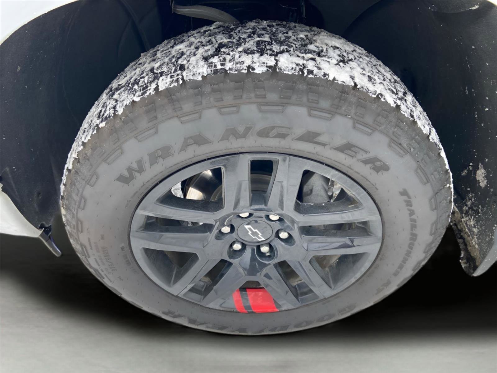 Used 2025 Chevrolet Silverado 1500 RST w/ Redline Edition image 33