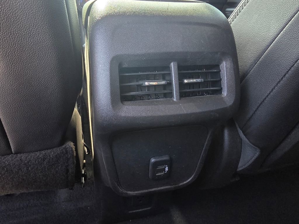 Used 2022 GMC Terrain Denali image 25