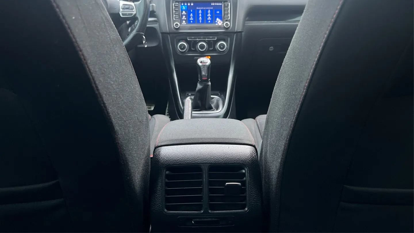 Used 2011 Volkswagen GTI 2-Door FWD image 26
