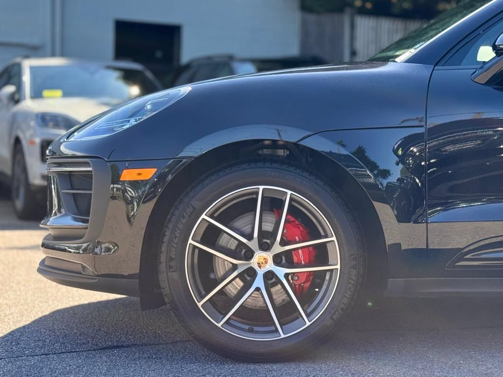 Used 2026 Porsche Macan S AWD/4WD image 10