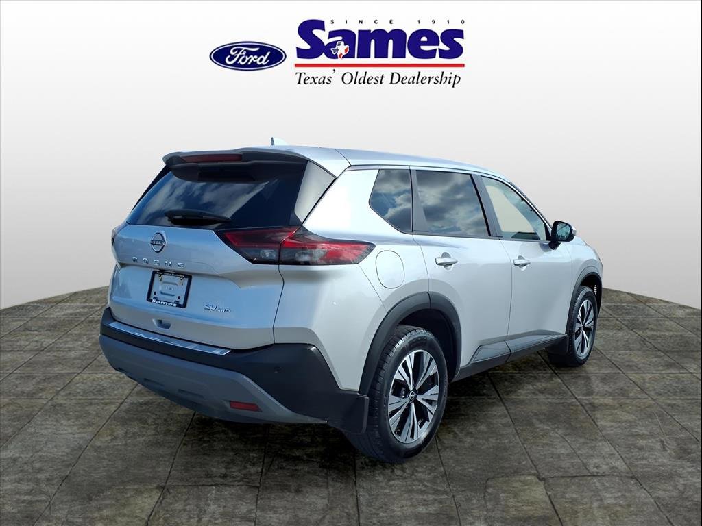 Used 2023 Nissan Rogue SV image 5