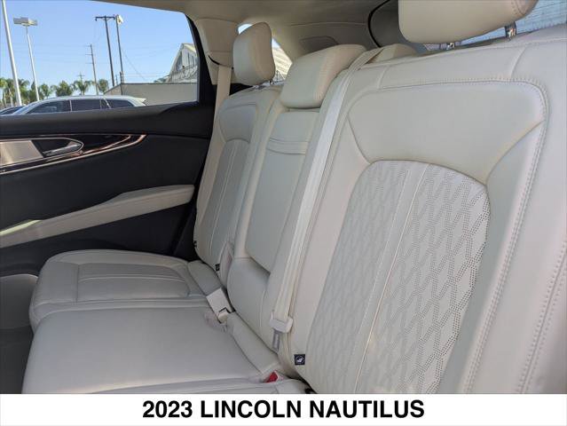 Certified 2023 Lincoln Nautilus Black Label w/ Class II Trailer Tow Package AWD/4WD image 24