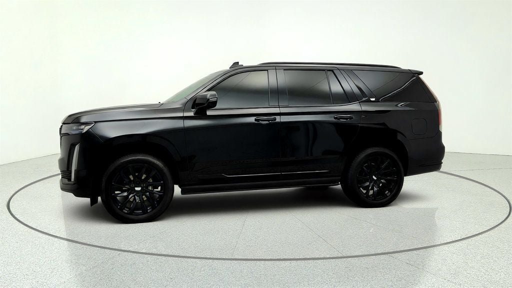 Used 2024 Cadillac Escalade Sport Platinum w/ LPO, ONYX Package AWD/4WD image 8