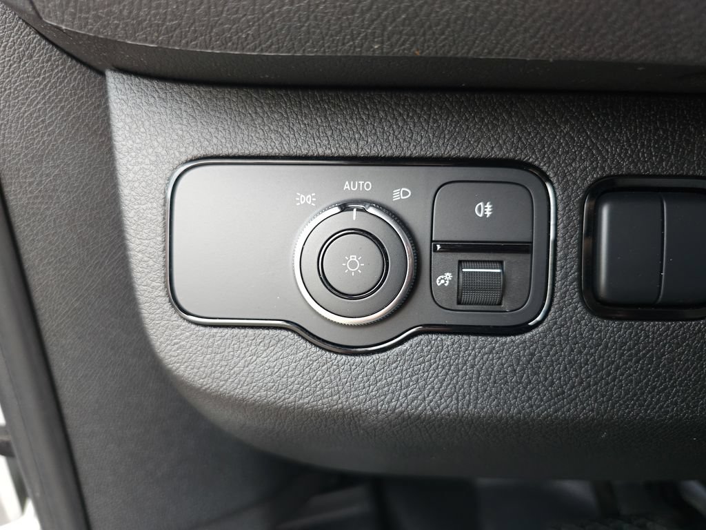 Used 2026 Mercedes-Benz Sprinter 3500 image 9