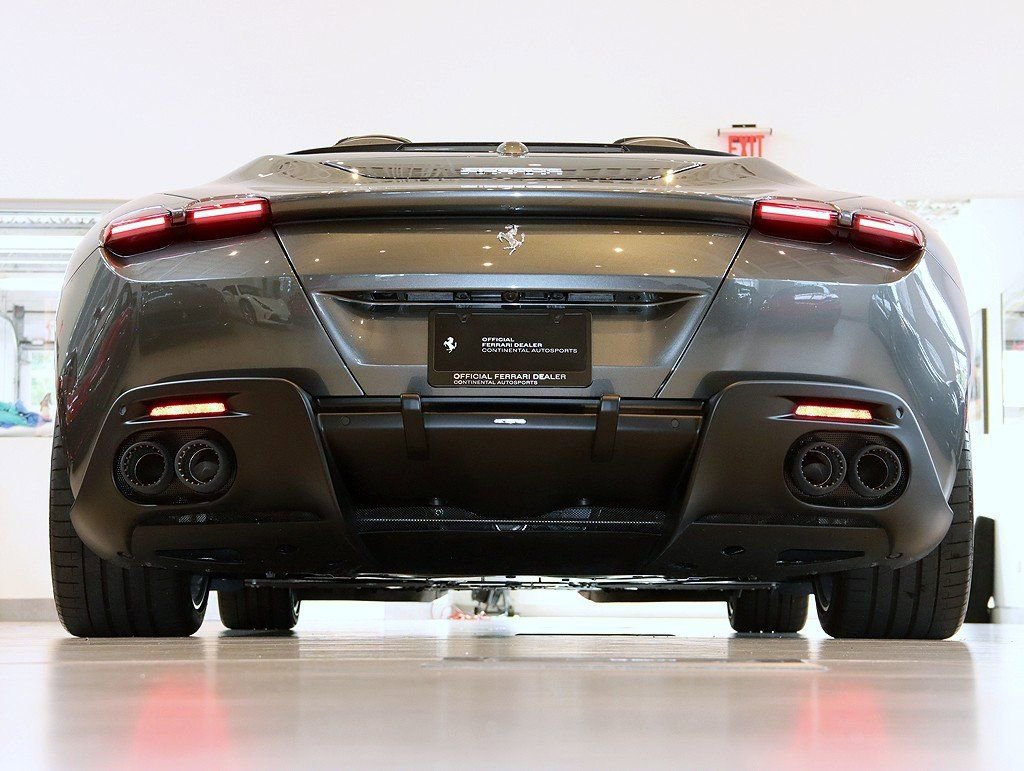Certified 2024 Ferrari Roma Spider image 61