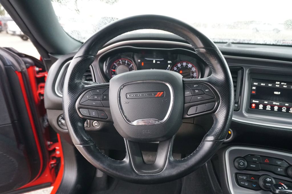 Used 2020 Dodge Challenger SXT w/ Blacktop Package image 22