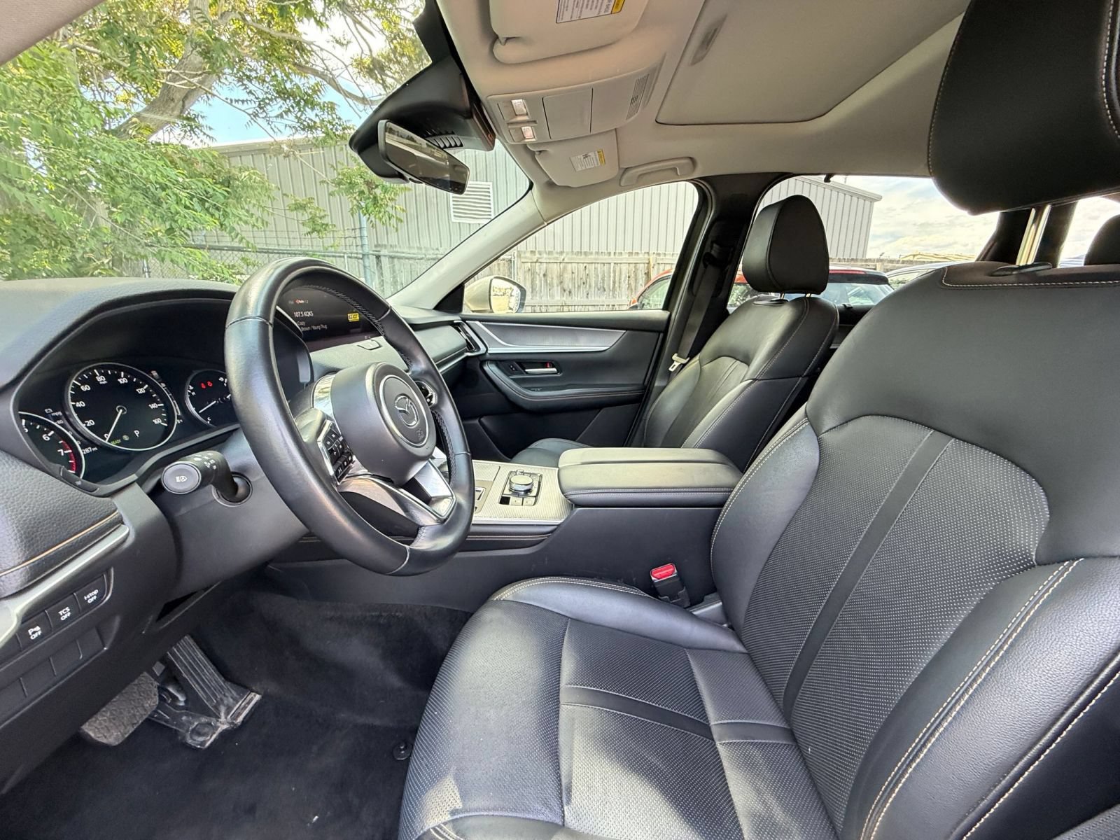Used 2025 MAZDA CX-90 3.3 Turbo w/ Preferred Package AWD/4WD image 28