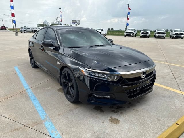 Used 2019 Honda Accord Sport image 9