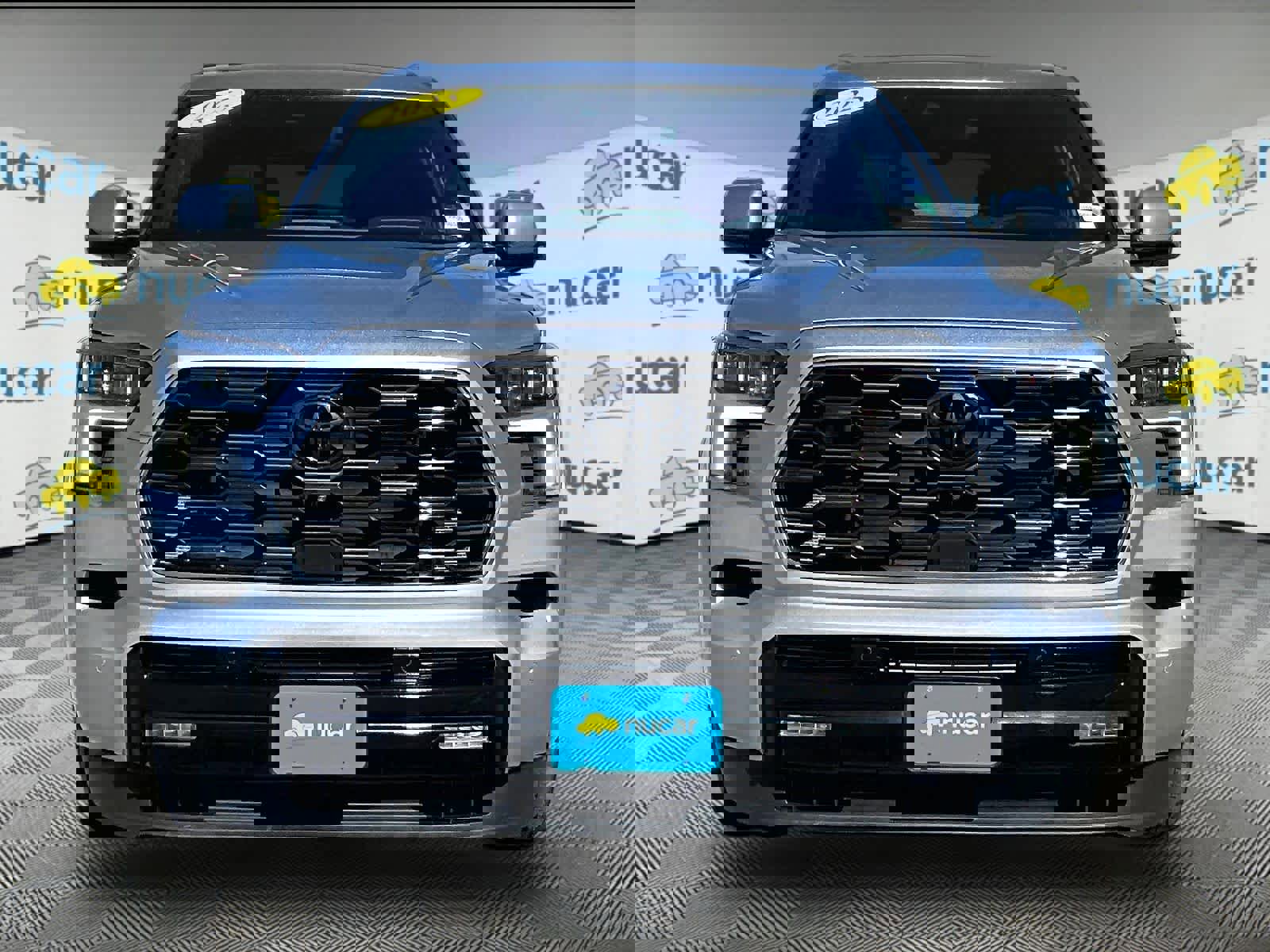 Used 2025 Toyota Sequoia Platinum video 2