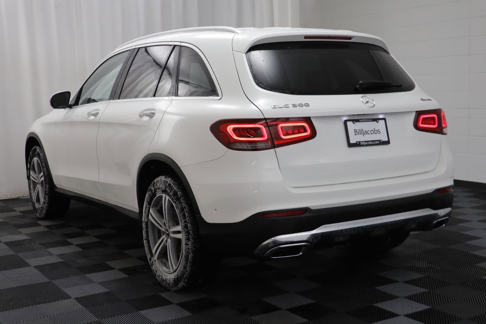 Used 2021 Mercedes-Benz GLC 300 4MATIC image 17