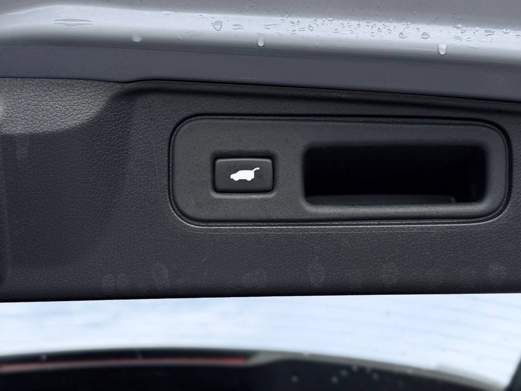 Used 2023 Honda Passport EX-L image 13