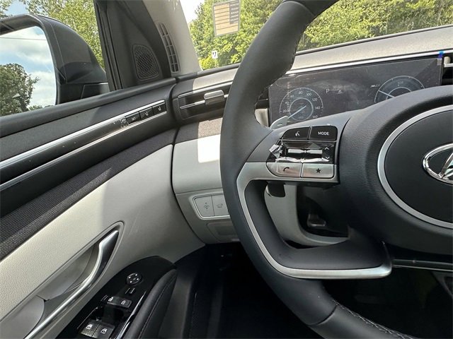 Used 2024 Hyundai Tucson Limited image 26