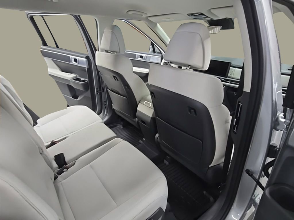 New 2026 Hyundai Santa Fe SE image 17