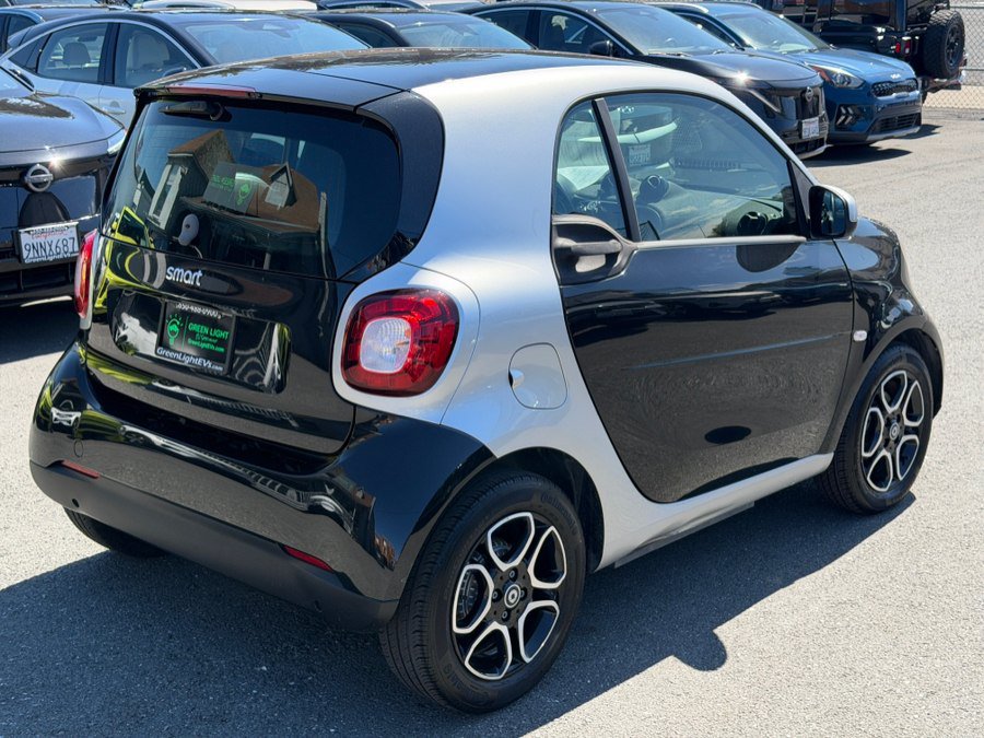 Used 2017 smart fortwo electric drive RWD image 5
