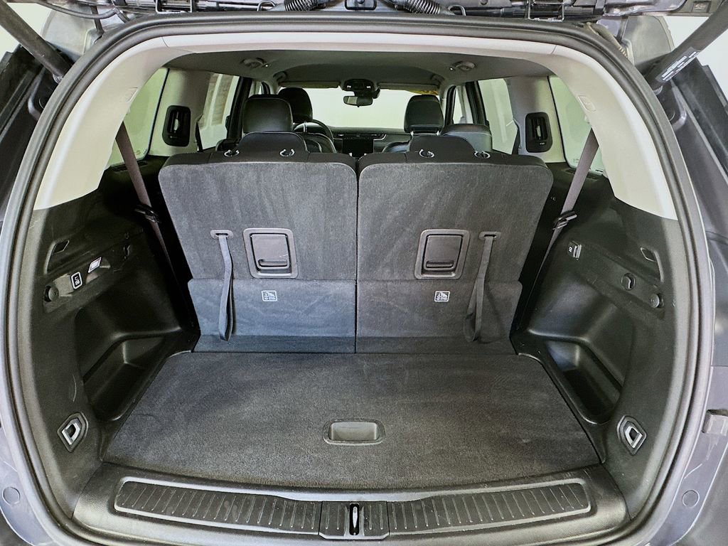 Used 2023 Jeep Grand Cherokee L Limited AWD/4WD image 34