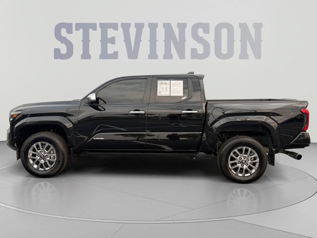 Used 2024 Toyota Tacoma Limited w/ Limited Package (LT) AWD/4WD image 2