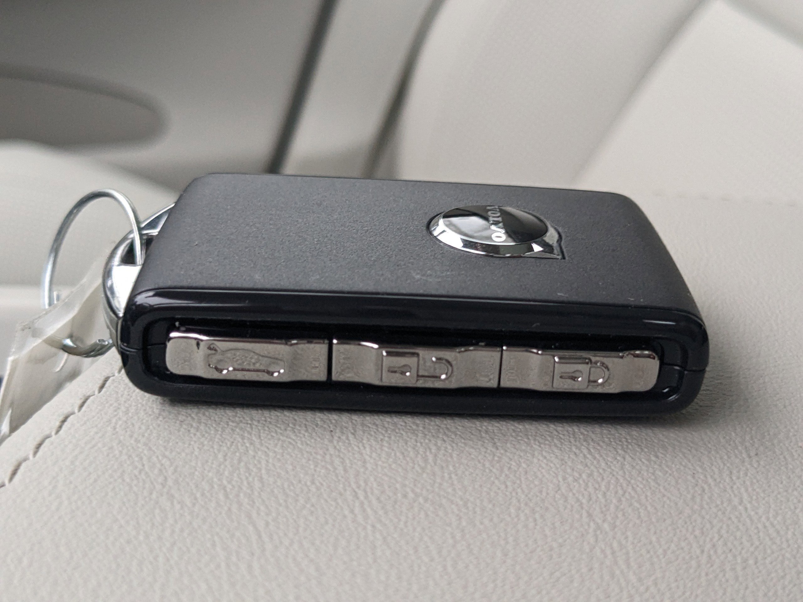 New 2026 Volvo XC60 T8 Ultra image 31