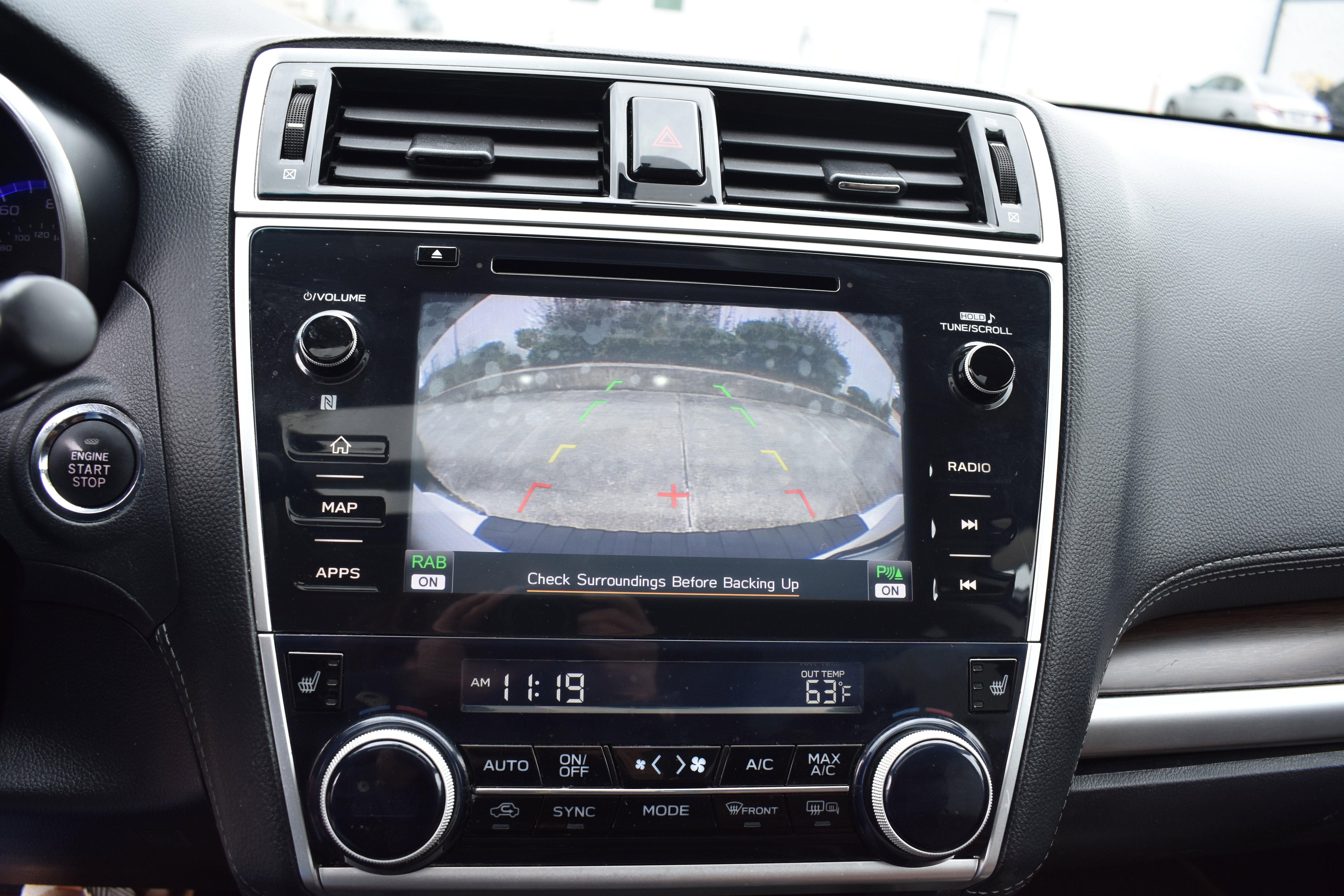 Used 2018 Subaru Outback 2.5i Touring w/ Popular Package #3 image 18