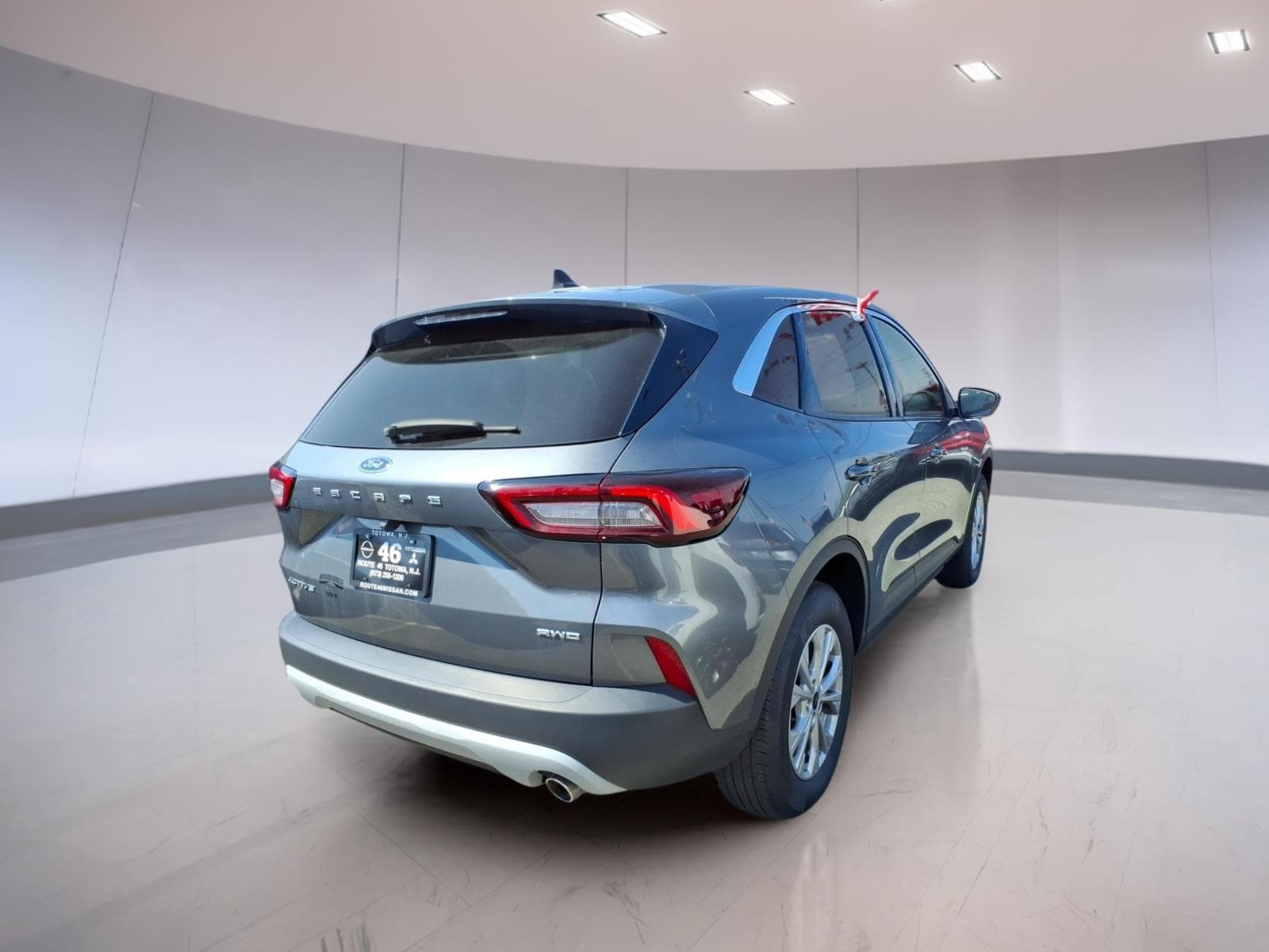 Used 2023 Ford Escape Active image 4