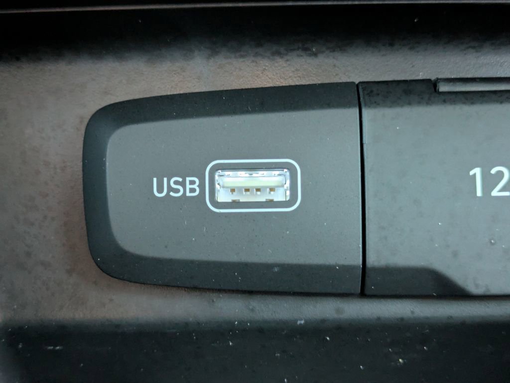 Used 2024 Hyundai Santa Cruz SEL image 24