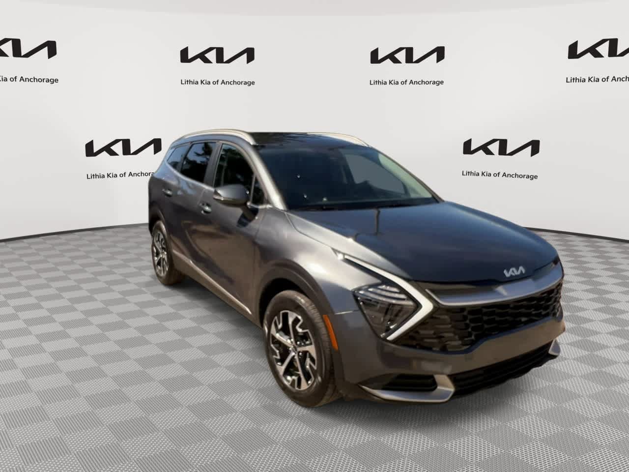 Used 2025 Kia Sportage EX AWD/4WD image 4