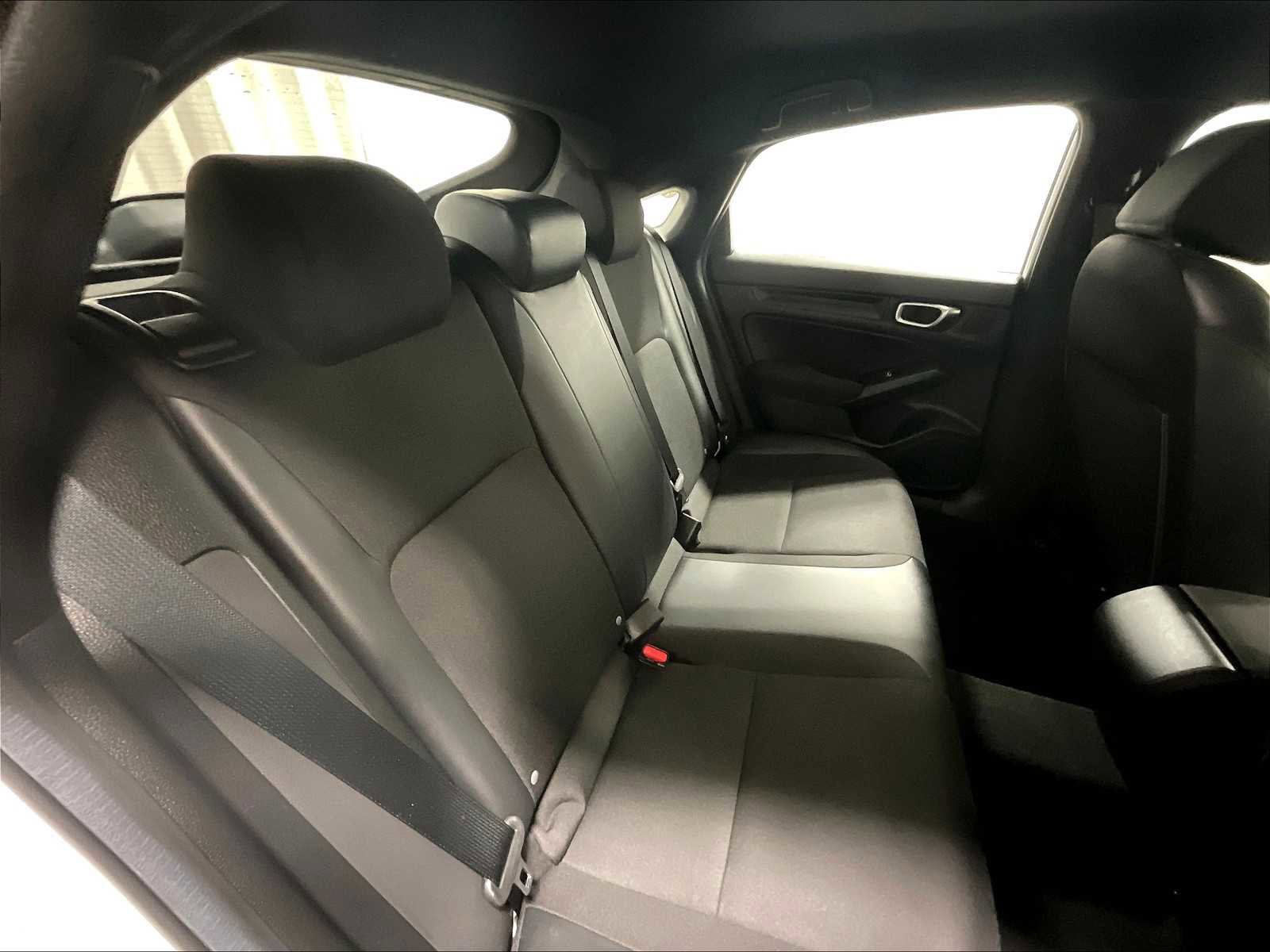 Used 2023 Honda Civic Sport image 16