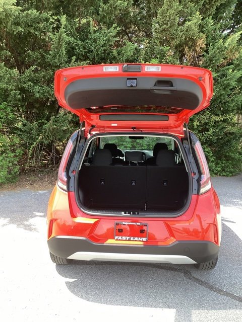 Used 2024 Kia Soul LX w/ Option Group 015 image 11