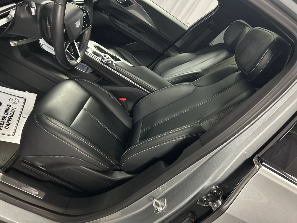 Used 2024 Cadillac Lyriq Tech RWD image 12