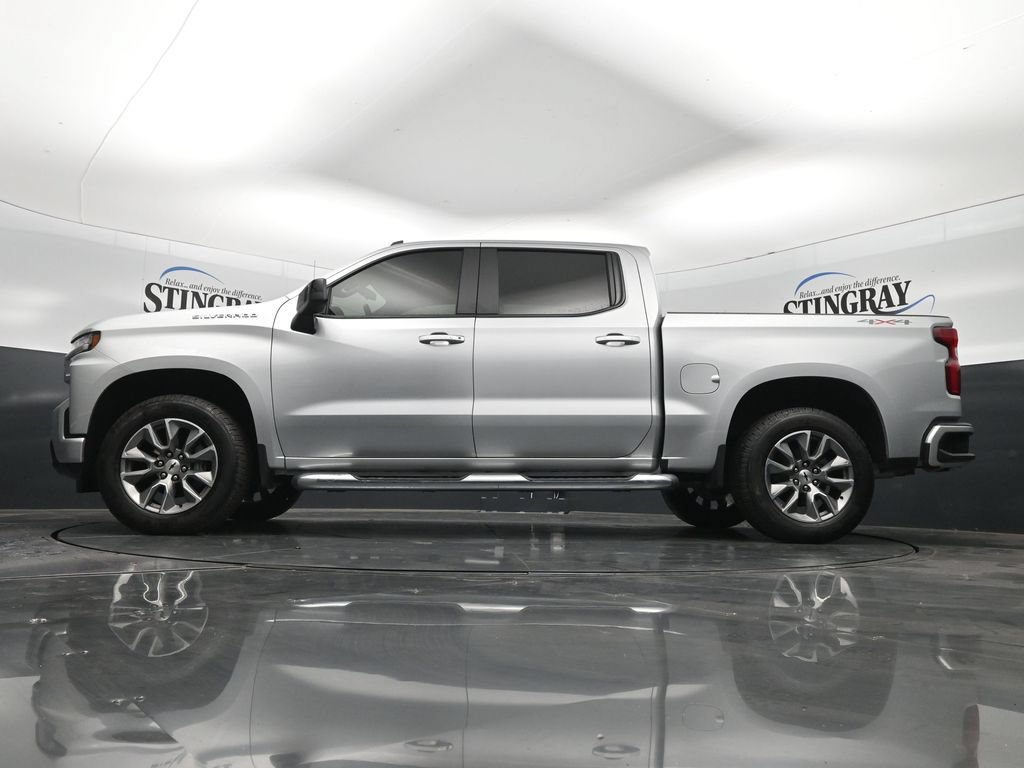 Used 2021 Chevrolet Silverado 1500 RST w/ Convenience Package II AWD/4WD image 29