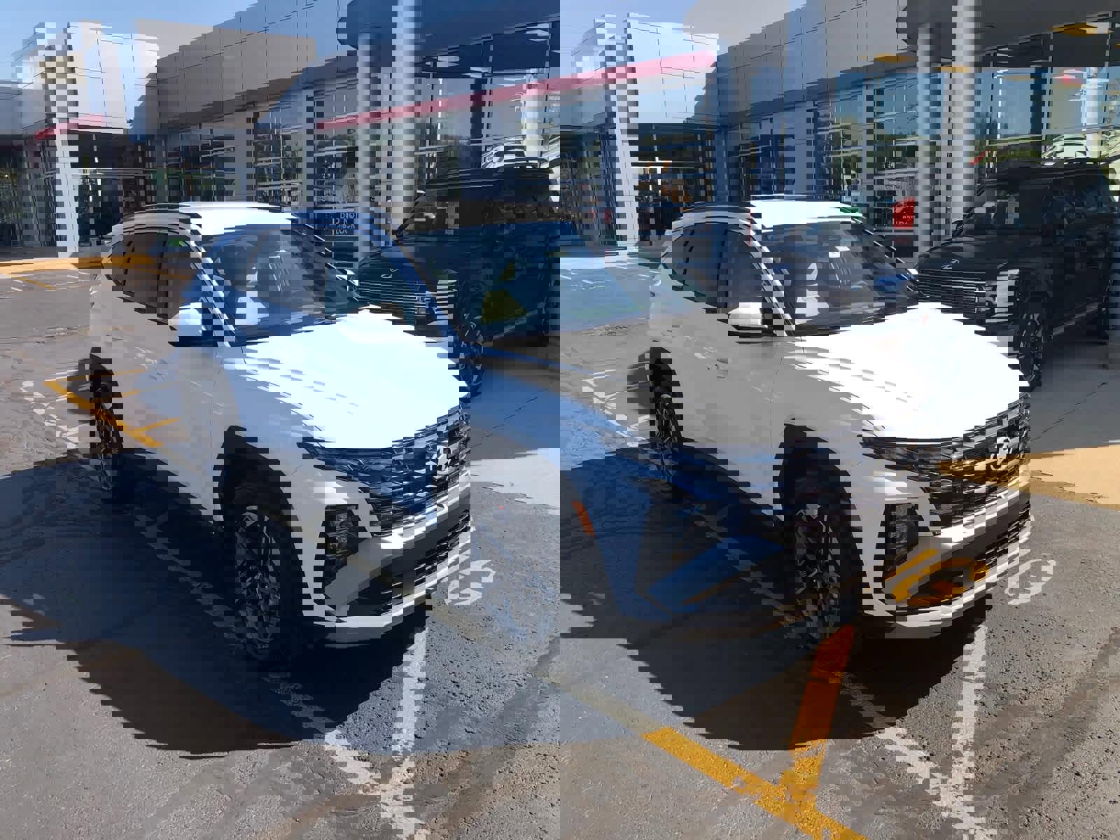 New 2026 Hyundai Tucson SEL image 3