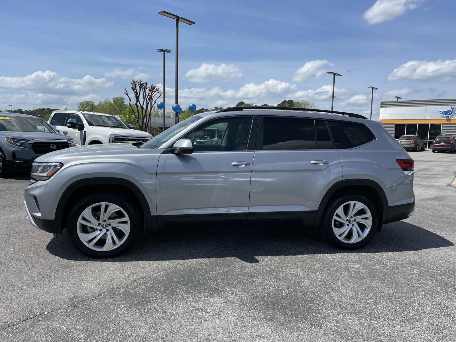 Used 2021 Volkswagen Atlas SE AWD/4WD image 8