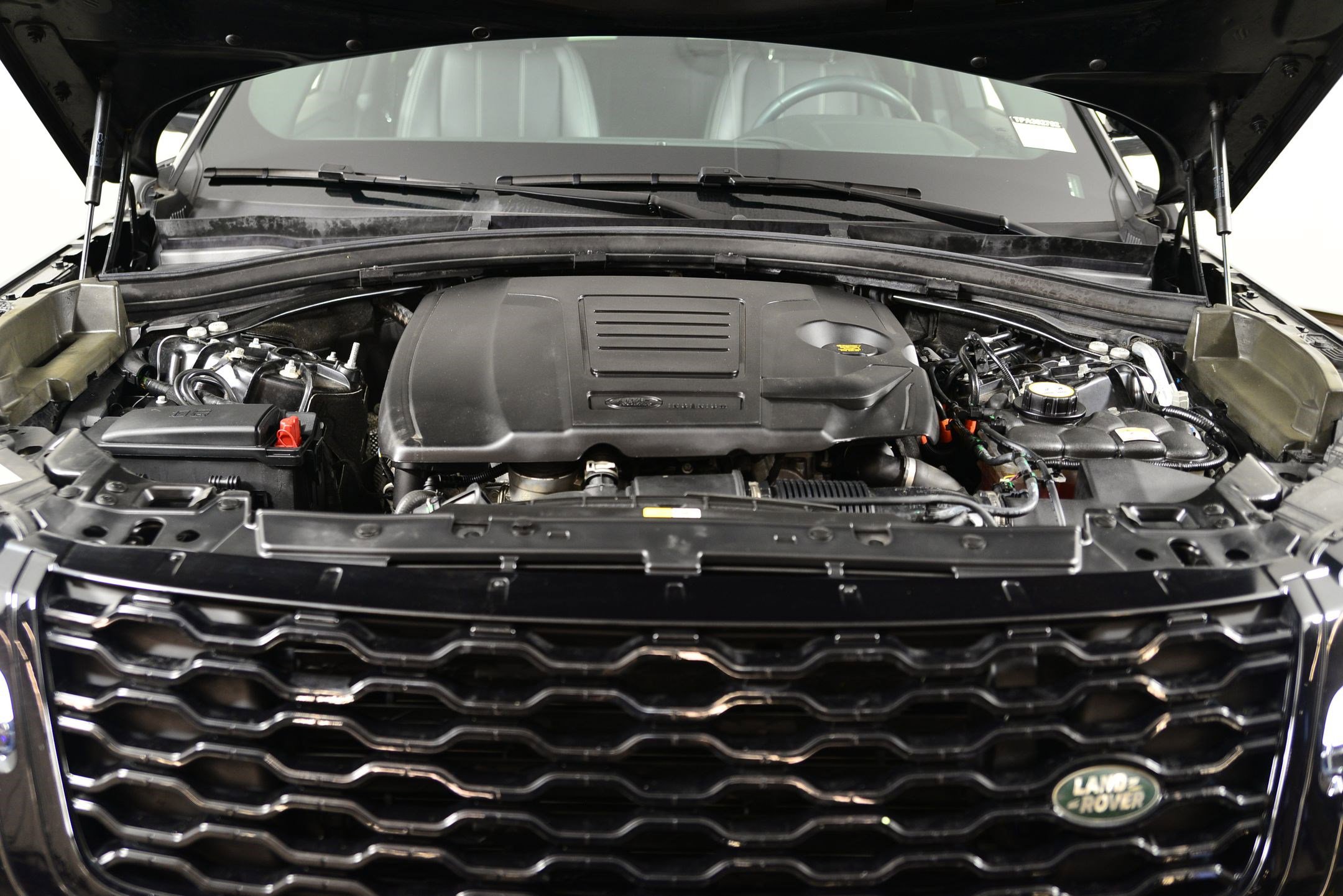 Used 2023 Land Rover Range Rover Velar S image 17