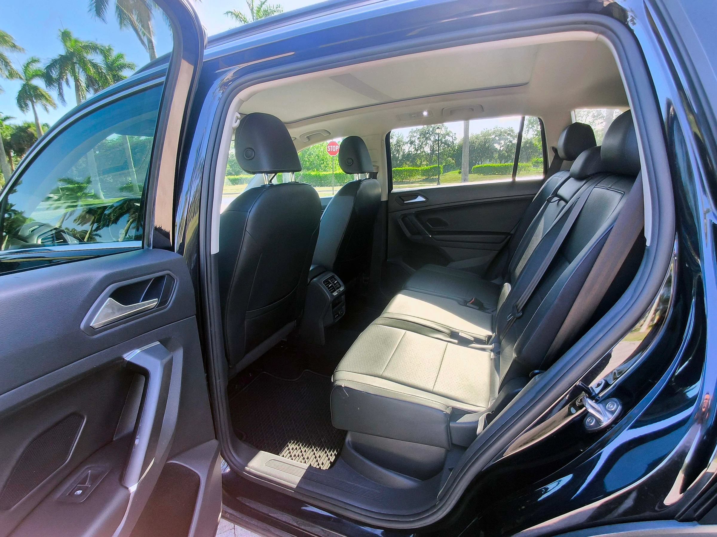 Used 2020 Volkswagen Tiguan S AWD/4WD image 14