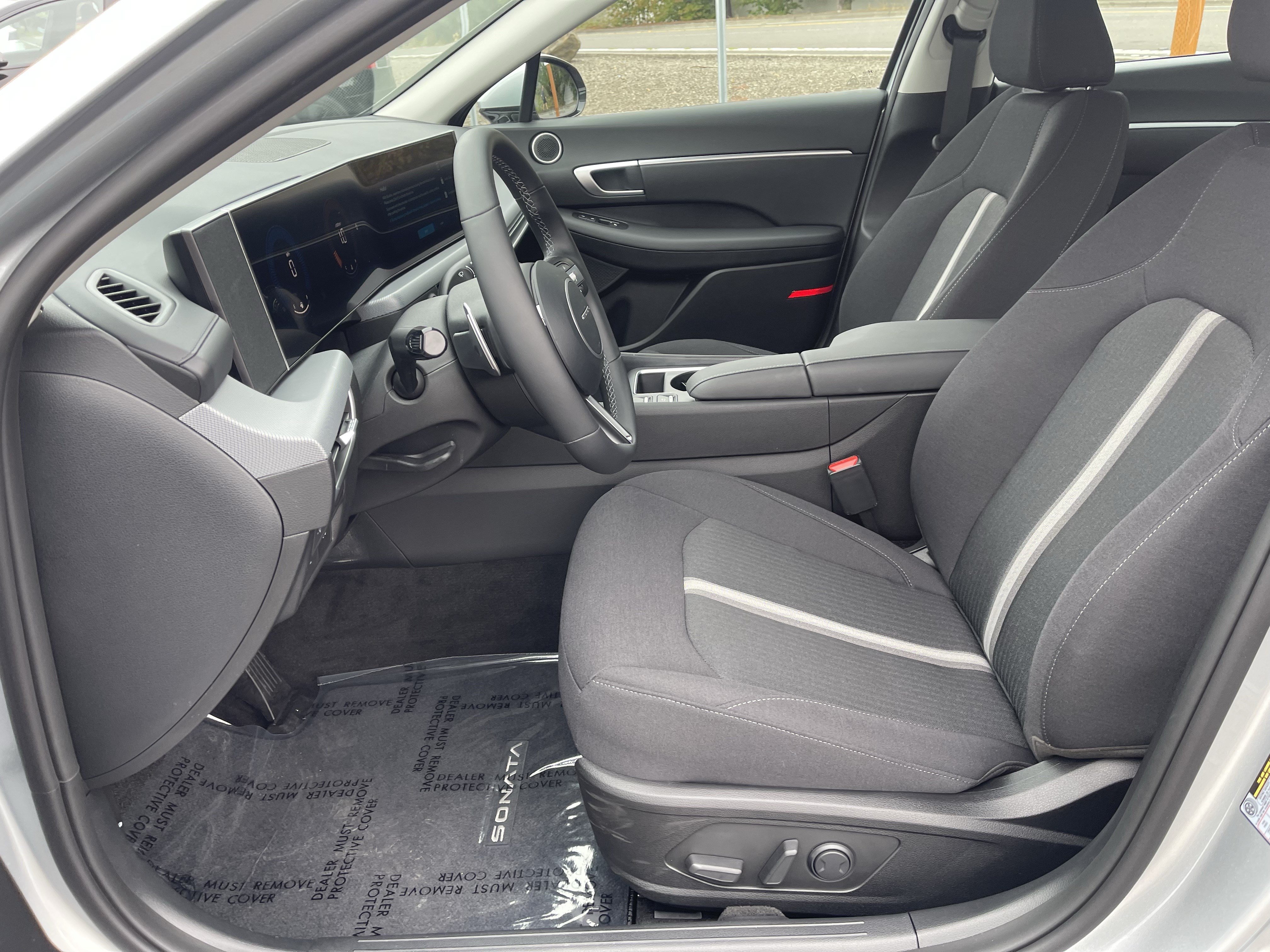 Certified 2026 Hyundai Sonata SEL AWD/4WD image 11