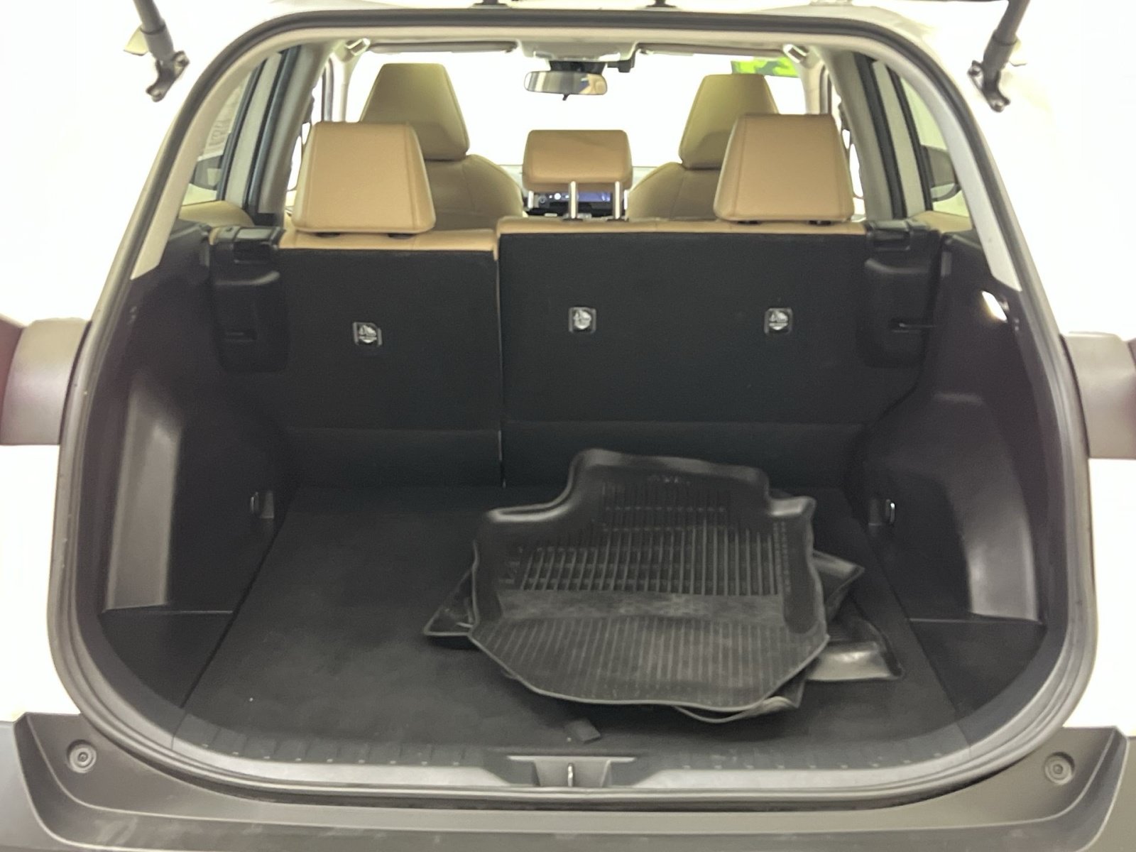 Used 2024 Toyota RAV4 XLE Premium w/ Weather Package AWD/4WD image 25
