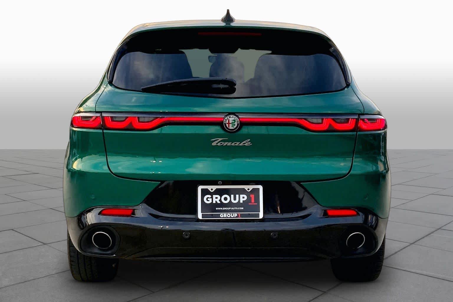 Used 2024 Alfa Romeo Tonale Veloce w/ Active Assist Package AWD/4WD image 5