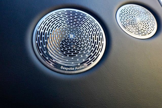 Used 2023 Rolls-Royce Cullinan Black Badge w/ Driver's Package image 69