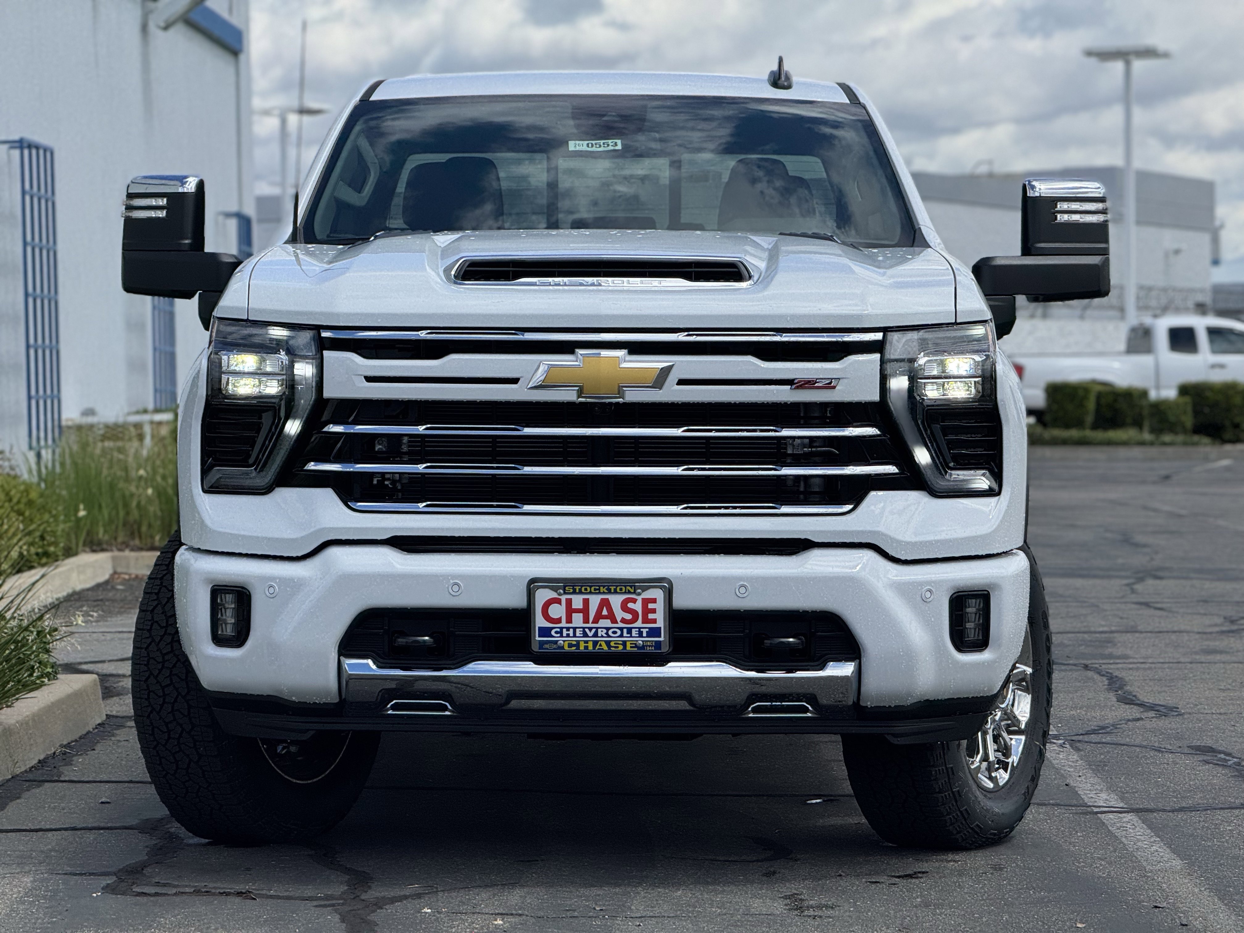 New 2026 Chevrolet Silverado 2500 LT w/ Z71 Chrome Sport Edition AWD/4WD image 2
