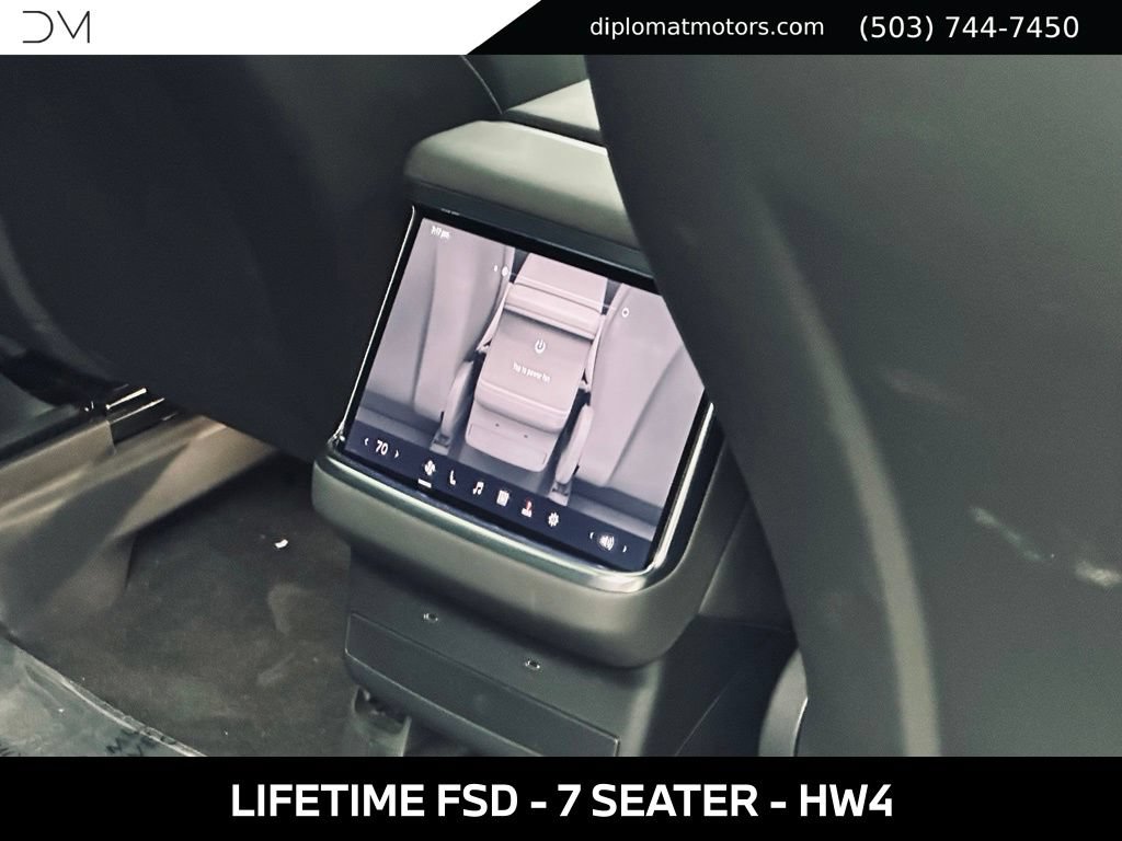 Used 2025 Tesla Model X AWD/4WD image 21