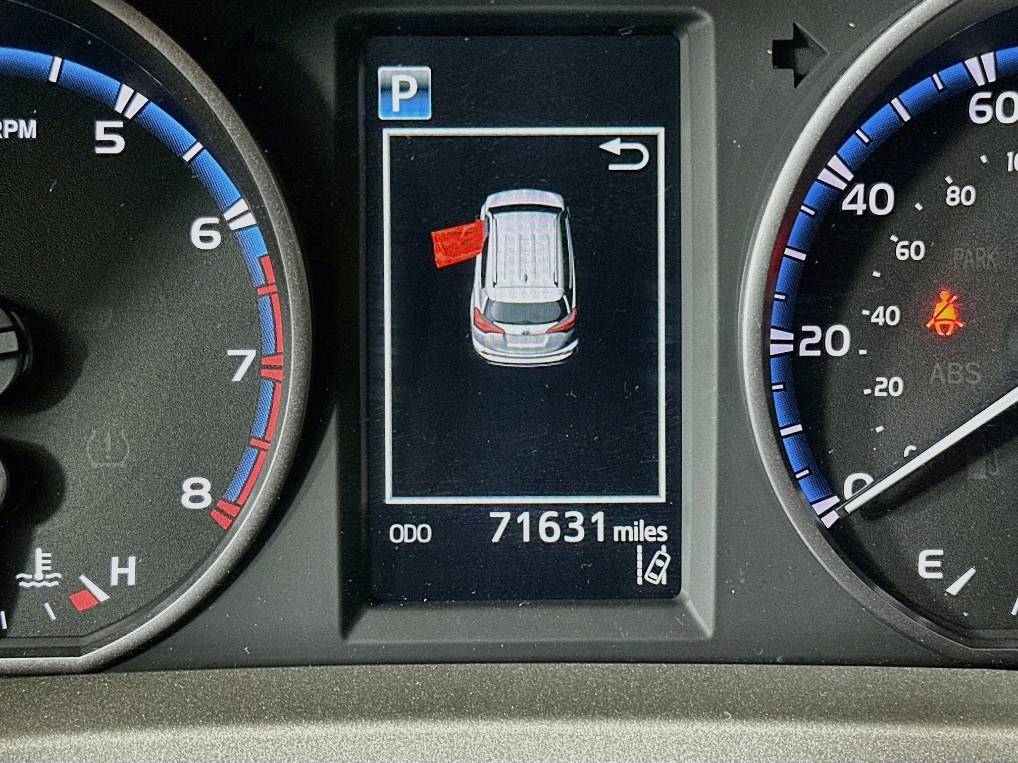 Used 2017 Toyota RAV4 XLE FWD image 18