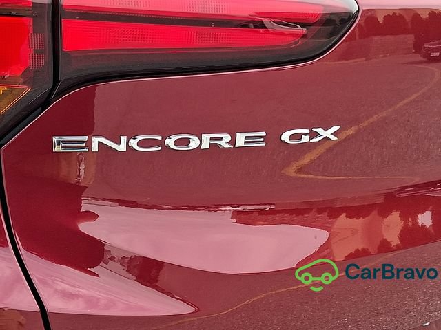 Used 2023 Buick Encore GX Select w/ Sport Touring Package FWD image 31