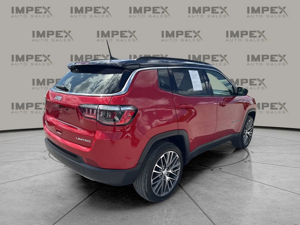 Used 2023 Jeep Compass Limited w/ Elite Group AWD/4WD image 5