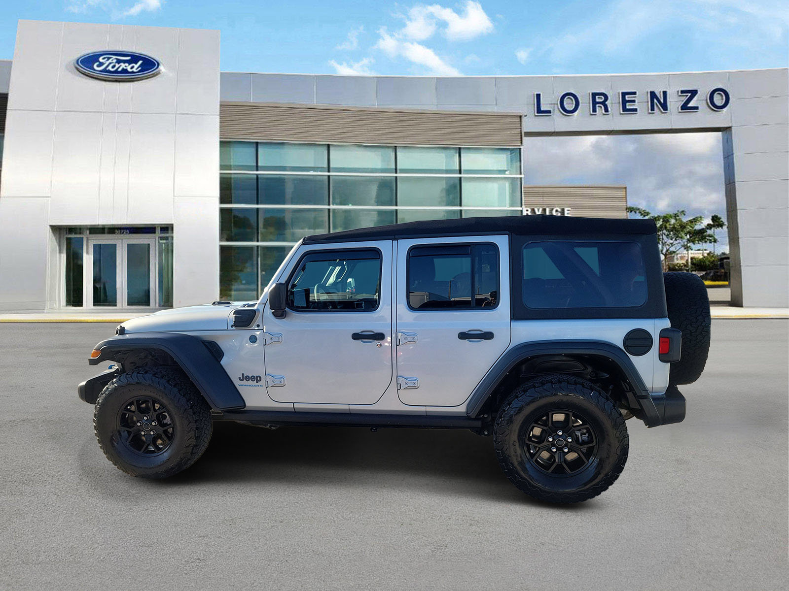 Used 2024 Jeep Wrangler Unlimited AWD/4WD image 8