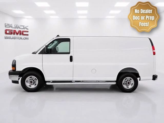Used 2025 GMC Savana 2500 w/ Driver Convenience Package RWD video 2