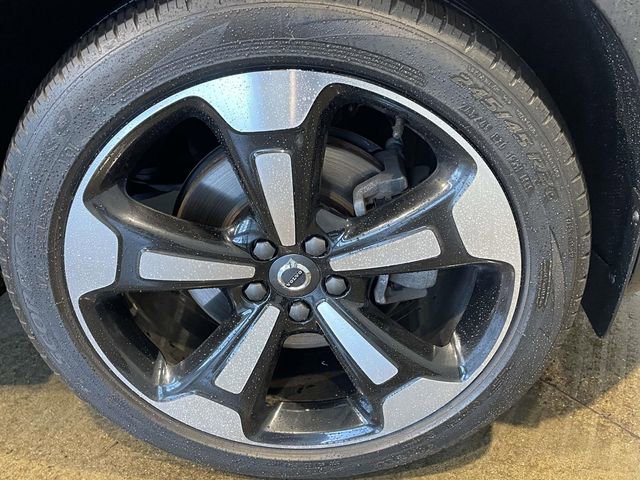 Used 2019 Volvo XC40 T5 Momentum image 12