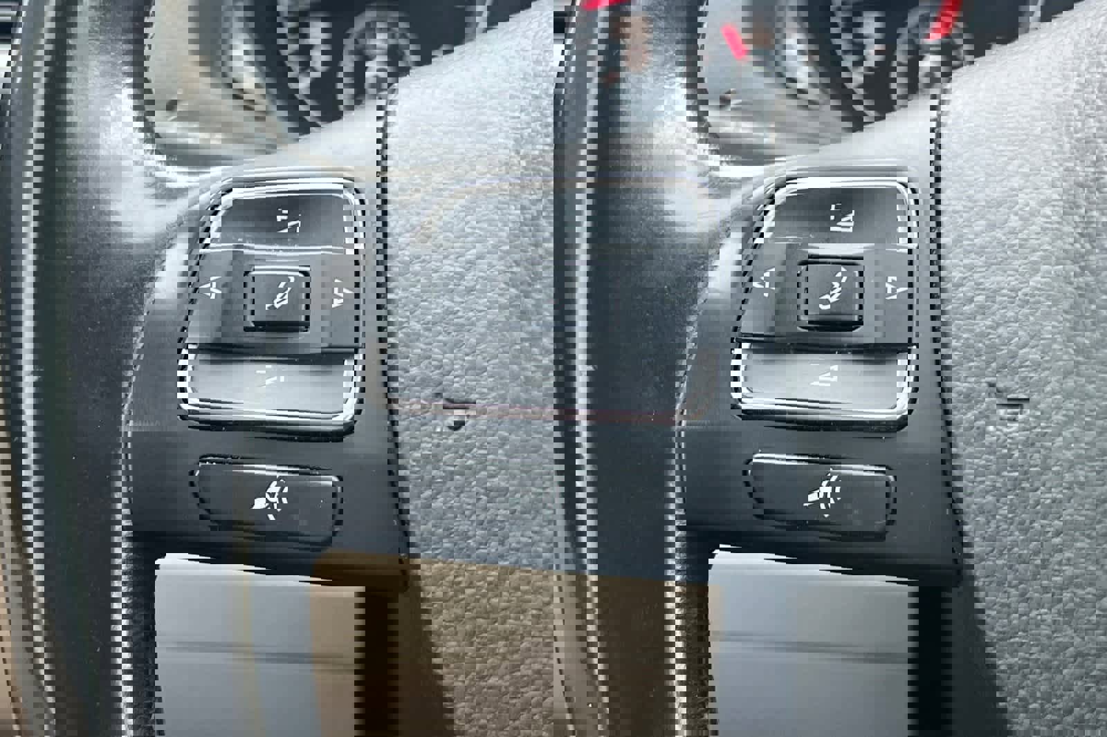 Used 2013 Volkswagen Passat 2.5 SE image 27