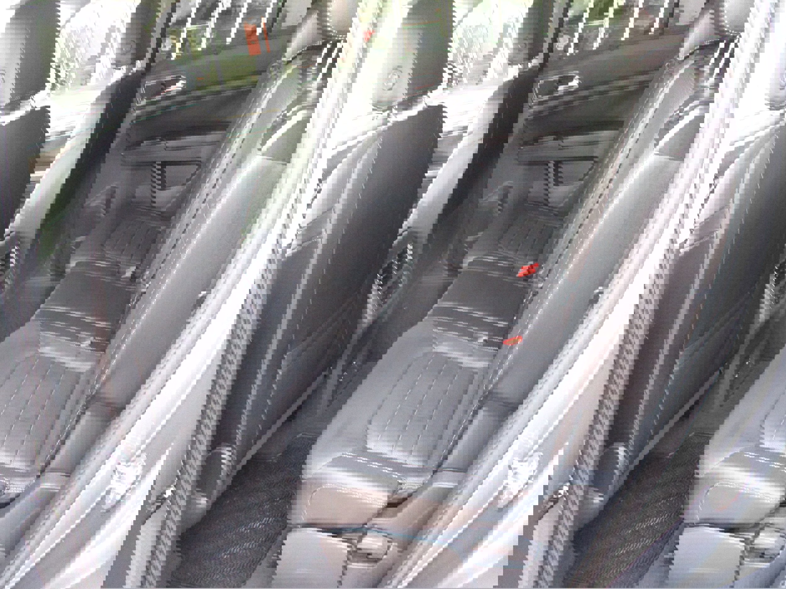 Used 2019 Volkswagen Atlas SEL Premium image 5